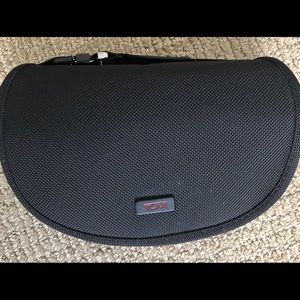 Tumi headphones